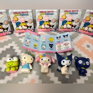Hello Kitty and Friends blind box figures💗 (including the My Melody RARE!✨)